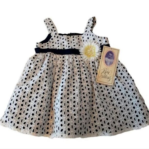 Rare Editions Dress White Eyelet Lace Navy Lining Daisy Detail Size 18 Months - Picture 7 of 8
